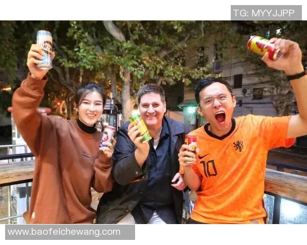 足球明星与啤酒的完美结合精彩视频与图片合集分享